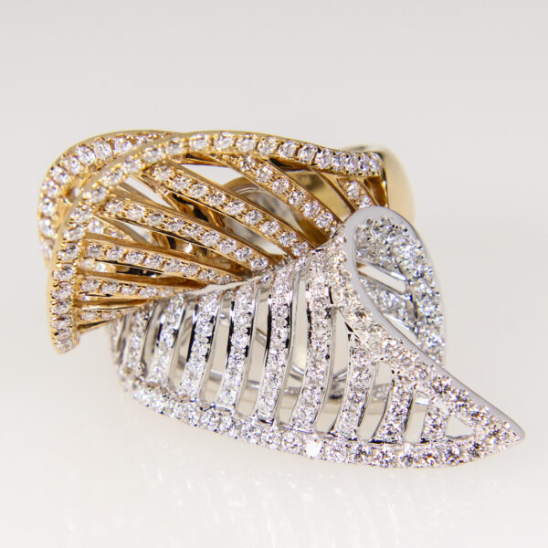 Flower Ring with Diamonds in 18kt Rose Gold - MIKIRYAN